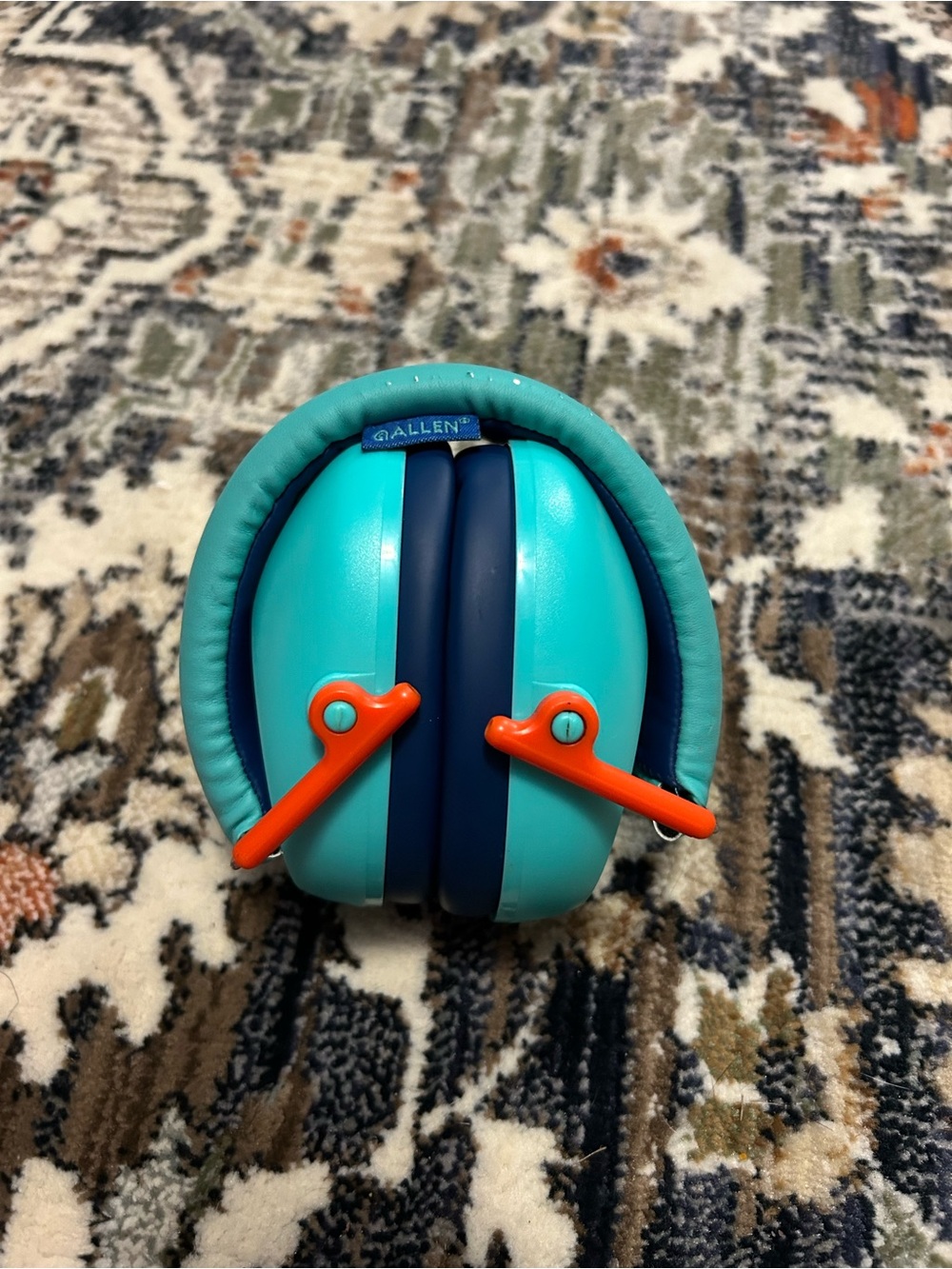 Kids' Earmuff Headphones in Teal and Orange